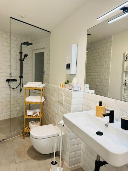 Klassen Stay - Designer Apartment Fuer 6 - Zentral - 2X Kingsize Эссен Экстерьер фото